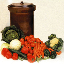 Harsch Crock, Sauerkraut KimChi Pickle Crock with Vegetables